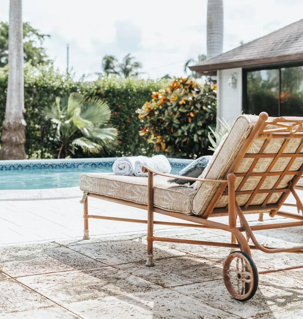Private Pool 3 Bedrooms Oasis Sandalwood Escape George Town 0*,  Cayman Islands