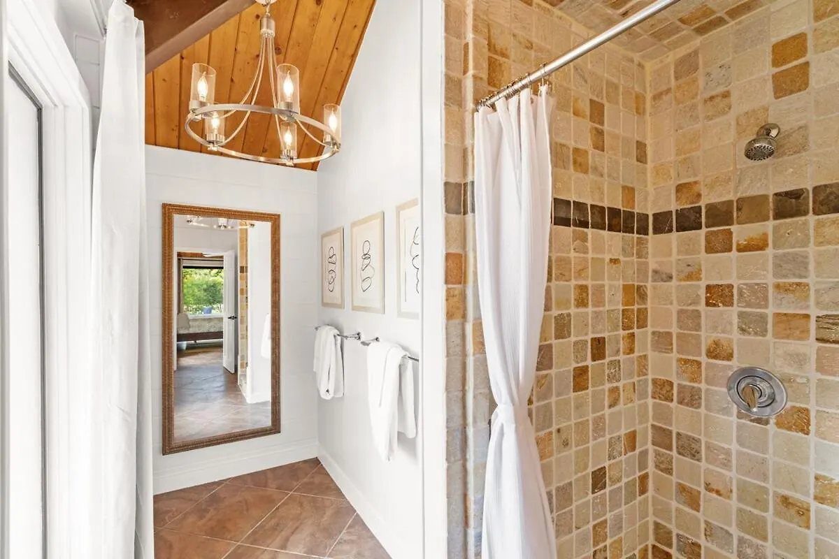 Private Pool 3 Bedrooms Oasis Sandalwood Escape George Town 0*,