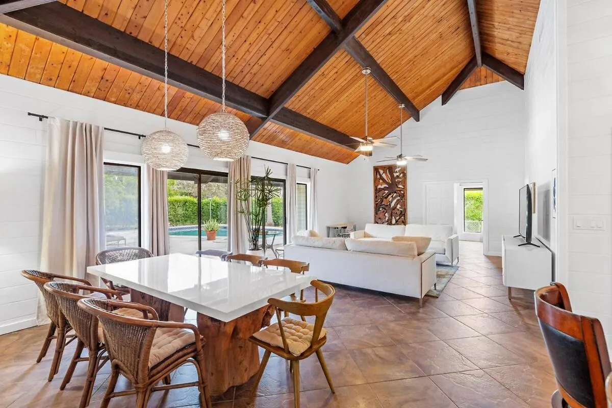 Villa Private Pool 3 Bedrooms Oasis Sandalwood Escape George Town Cayman Islands
